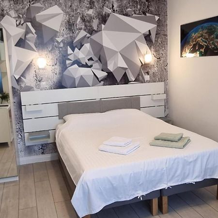 Elisabeta Studio Apartment Boekarest Buitenkant foto